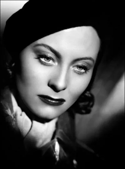 Qui est cette actrice franaise, qui a joue dans 'Quai des Brumes' , film o Jean Gabin lui murmure le clbre :   T'as d'beaux yeux, tu sais !   ?