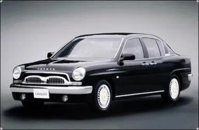 Quel est le nom de cette automobile cre par le constructeur japonais Toyota ?