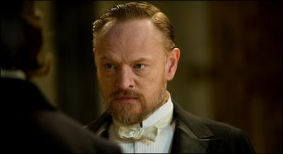 Dans Sherlock Holmes 2 ; pourquoi Moriarty veut- il tuer un reprsentant d'un autre pays :