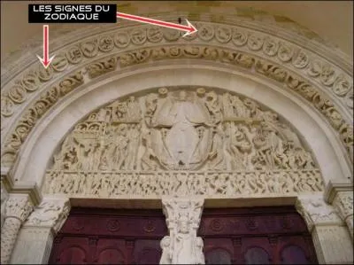 Cliquez pour avoir un agrandissement de l'image : observez ce tympan et dites  quelle clbre cathdrale il appartient :