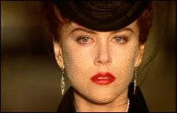 Dans le Paris de la Belle poque, Christian, un jeune pote va rencontrer Toulouse-Lautrec, Satine, la meneuse de revue et Harold Zidler, le propritaire du cabaret.