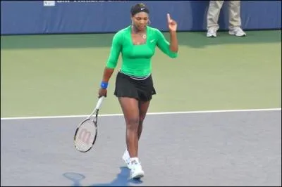 De retour en 2011, elle parvient  remporter deux trophes...