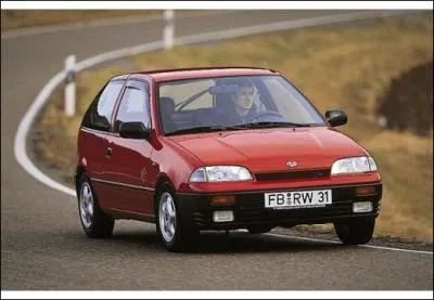 Quelle est cette citadine Subaru ?