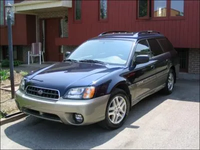 Quel est ce break tout-terrain Subaru ?