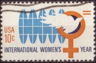 Quelle anne internationale de la femme a t commmore par les Etats du monde entier (notamment les Etats-Unis) avec ce timbre ?
