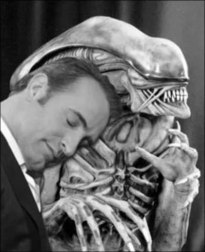 Fais gaffe, Jean, ne fait de gestes brusques au cot...