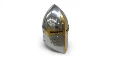 Comment appelait-on le casque des chevaliers ?