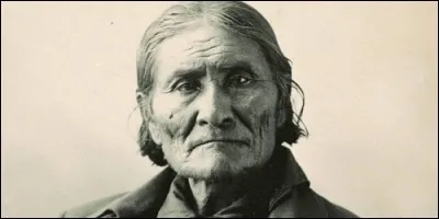 De quelle tribu Géronimo était-il le chef ?