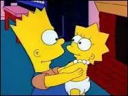 Quel a t le premier mot prononc par Lisa lorsqu'elle tait bb ,  la grande joie de son frre ?