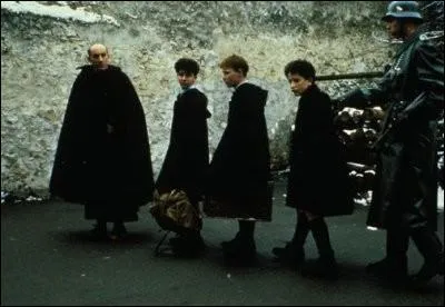 Le ralisateur de ce film avait dj abord le sujet de la collaboration dans Lacombe Lucien.