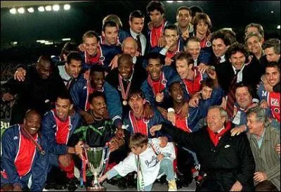 Le Paris Saint- Germain a gagn la Coupe des Vainqueurs de coupes en 1996, mais contre quel adversaire ?