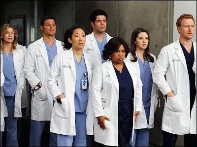 Qui arrive en premier en attendant l'ambulance ?