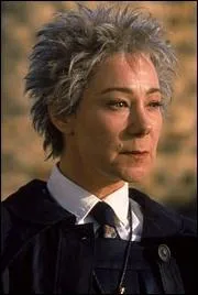 Comment s'appelle cette actrice ?