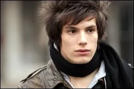 Qui joue le r�le de Ma�l ?