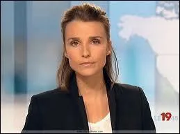 Son prnom est chant par ... .