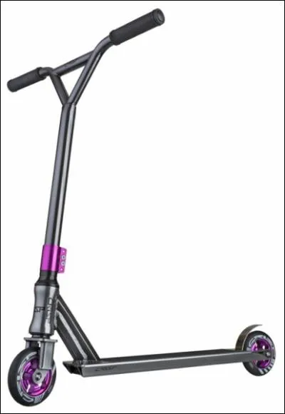 La marque de cette trottinette est...