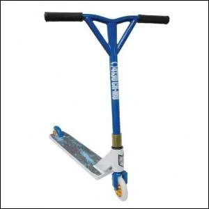 La marque de cette trottinette est...