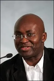 L'historien, politologue et essayiste Achille Mbembe est l'un des plus grands thoriciens francophones du post-colonialisme. Dans quelle universit enseigne-t-il ?