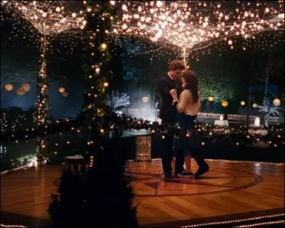 A la fin que dit Bella  Edward ?