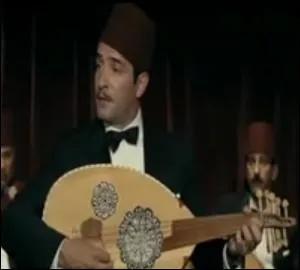 Dans l'un de ces film , il interpr�te une chanson ... . qui sera reprise d'ailleurs sur CD ; c'est :