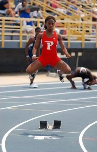 Elle ne commence pas en mode  lente  mais finit par vous gratter aux encoignures !