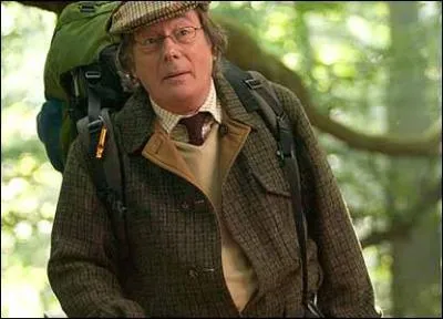 Comment se nomme ce sorcier, ami de Arthur Weasley, qui travaille dans ce dpartement ?