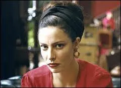 Dans le tlfilm d'Ilan Duran Cohen ralis en 2006, qui sont Les Amants du Flore, interprts par Anna Mouglalis et Lornt Deutsch ?