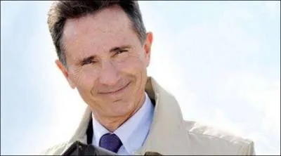 Comment s'appelle cette personne ?