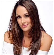 Quel est le vrai nom de Brie Bella ?