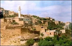 Quelle ville ne se trouve pas dans les Aurs ?