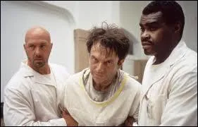 Quel est ce film de Carpenter, dernier volet de la trilogie de l'Apocalypse ?