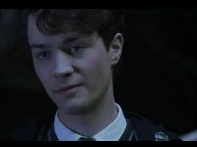 Qui est cette homme qui malheureusement a chang ?