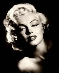 Marilyn Monroe s'est officiellement suicid&eacute;e. Pour Norman Mailer, elle aurait &eacute;t&eacute; victime d'un vaste complot de la CIA et du FBI qui auraient &eacute;limin&eacute; quatre autres personnes. Quelle est l'intruse ?