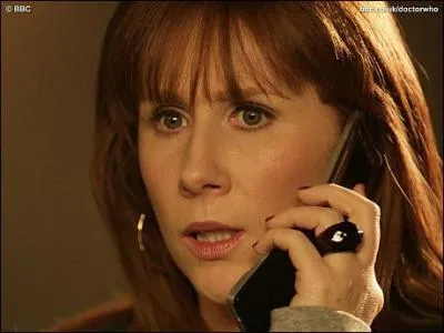 Dans la saison 4, qu'arrive-t-il  Donna pour qu'elle ne soit plus avec le docteur ?