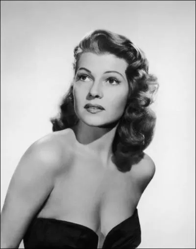  Etre une telle desse  l'cran devait tre bien encombrant quand il fallait retourner dans le monde des mortels . (Geena Davis) Rita Hayworth n'a pas jou dans :