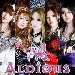 Comment s'habillent, tout le temps, les membres du groupe Aldious dans leurs clips ?