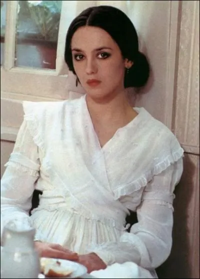  Ceux qui la suivent se trouvent mens sur des chemins extraordinaires . (Annie Girardot) Isabelle Adjani n'a pas jou dans :