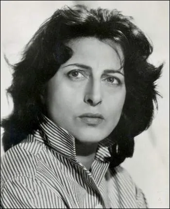  Son visage est celui de la ralit invincible et sa beaut est si profonde que la souffrance parat s'y mler  l'extase . (Tennessee Williams) Anna Magnani n'a pas jou dans :