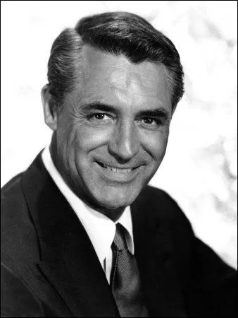  On ne le met pas en scne, on le met juste devant la camra . (Alfred Hitchcock) Cary Grant n'a pas jou dans :