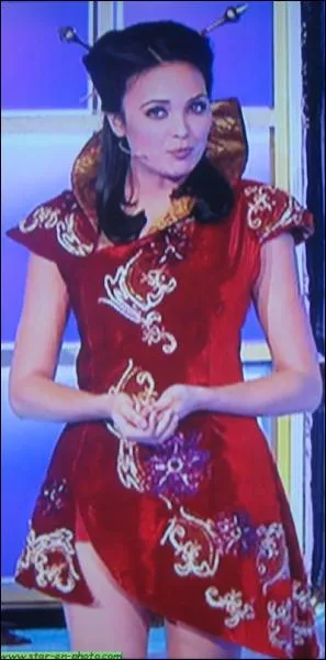 Quelle est cette animatrice, lue Miss France en 2008, qui eu une anne de Miss mouvemente, et qu'on peut voir maintenant, le matin, sur TF1, dans La Roue de la Fortune ?