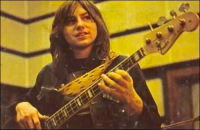 De quel groupe Greg Lake faisait-il partie avant de rejoindre Emerson, Lake & Palmer ?