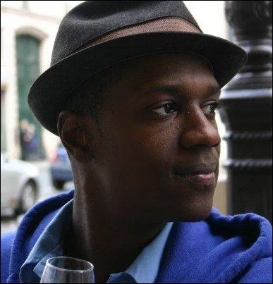 Djawad est en couple avec