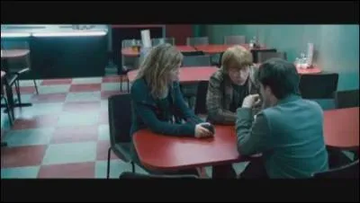 Que commande Hermione ?