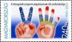 Combien de pays compte le groupe de Visegrad qui a ft ses 20 ans en 2011 comme le montre ce timbre de Hongrie ?