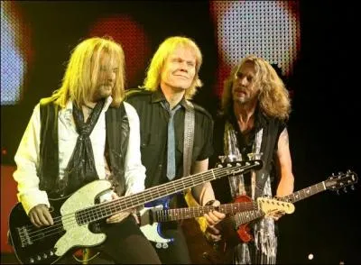 De quelle origine est le groupe Styx ?