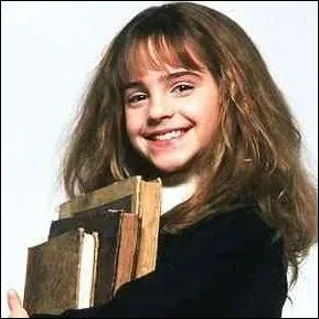 Comment s'appelle l'actrice qui incarne Hermione ?