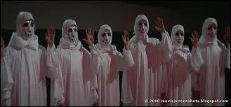 A quel ge les habitants doivent-ils obligatoirement mourir ?