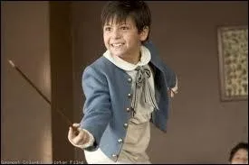 Comment se nomme le fils d'Elena et d'Alejandro (Zorro) ?