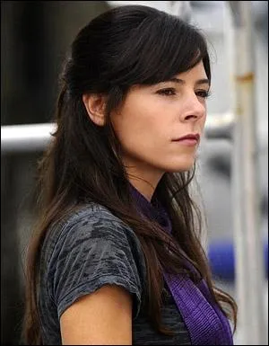 Qui est Abby Mills ?