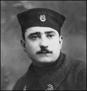 A-t-il sa place dans un quiz sur les poilus ?